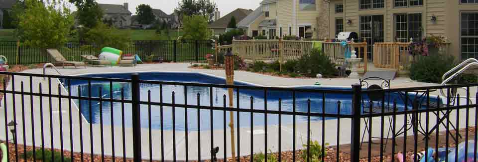 Custom Swimming Pools Milwaukee County